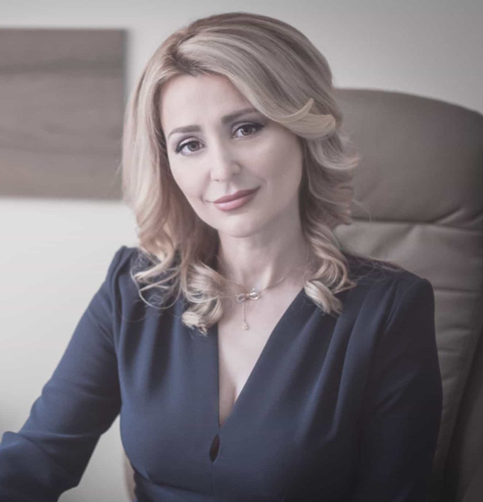 адвокат Снежина Ковачева